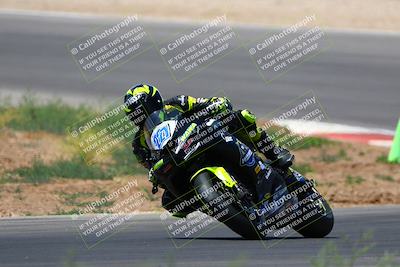 media/Apr-30-2023-CRA (Sun) [[020fcf5d43]]/Race 2-600 Expert Supersport/